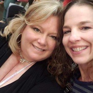 Meet your Posher, Dana